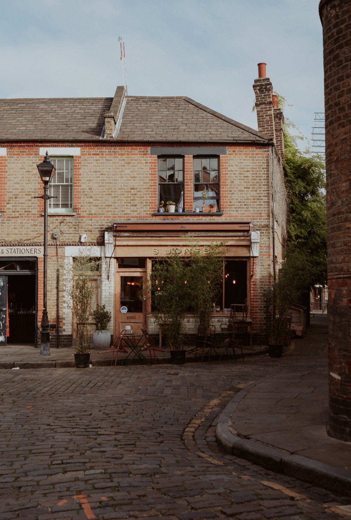 City Guide: Walking London