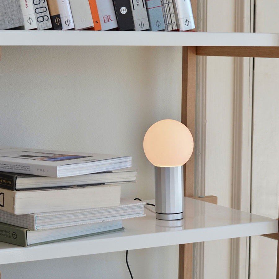 Woody Shelves, Low, Single by HAY, in a living room with a lamp