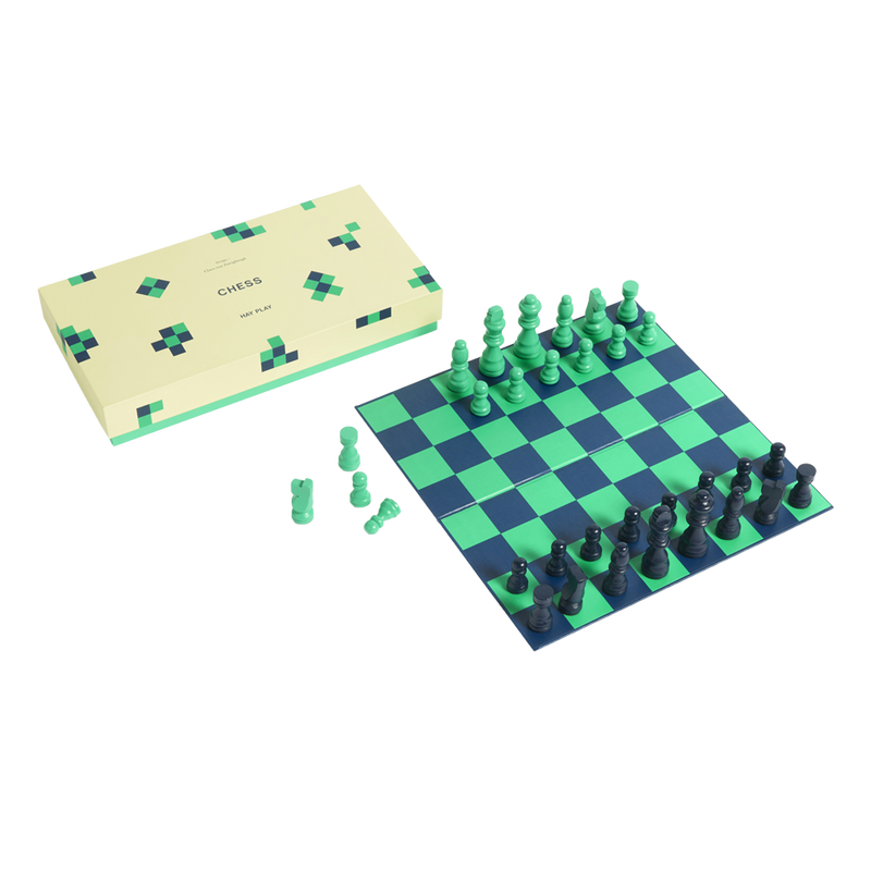 HAY PLAY | Chess Set